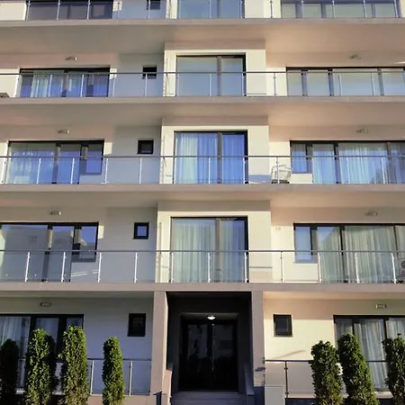 Silver Seascape Studio * Mamaia